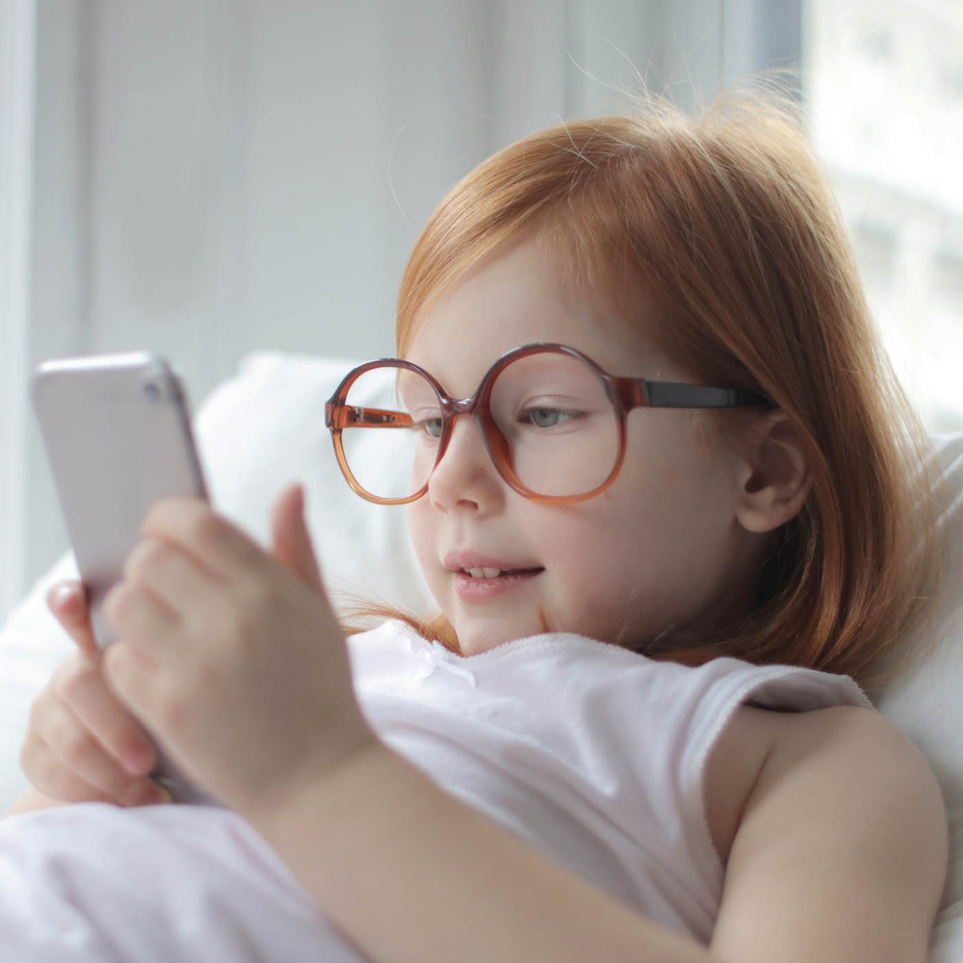 Screen time – top tips for healthy eyes